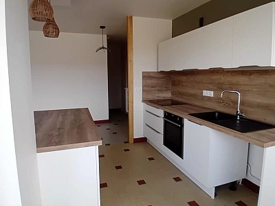APPARTEMENT T3 A LOUER - MONTBRISON intramuros - 72.53 m2 - 821 € charges comprises par mois