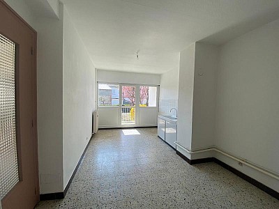 APPARTEMENT T3 A LOUER - MONTBRISON - 71.41 m2 - 666 € charges comprises par mois