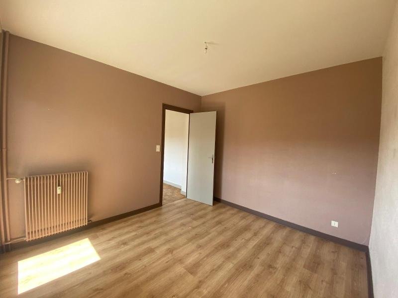 APPARTEMENT T3 A LOUER - MONTBRISON - 71.41 m2 - 666 &euro; charges comprises par mois