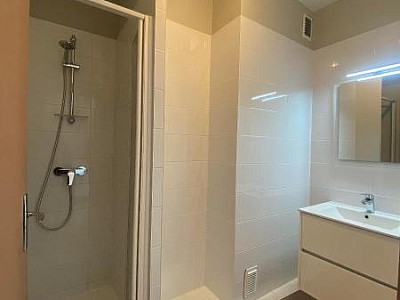 APPARTEMENT T3 A LOUER - MONTBRISON - 71.41 m2 - 666 € charges comprises par mois