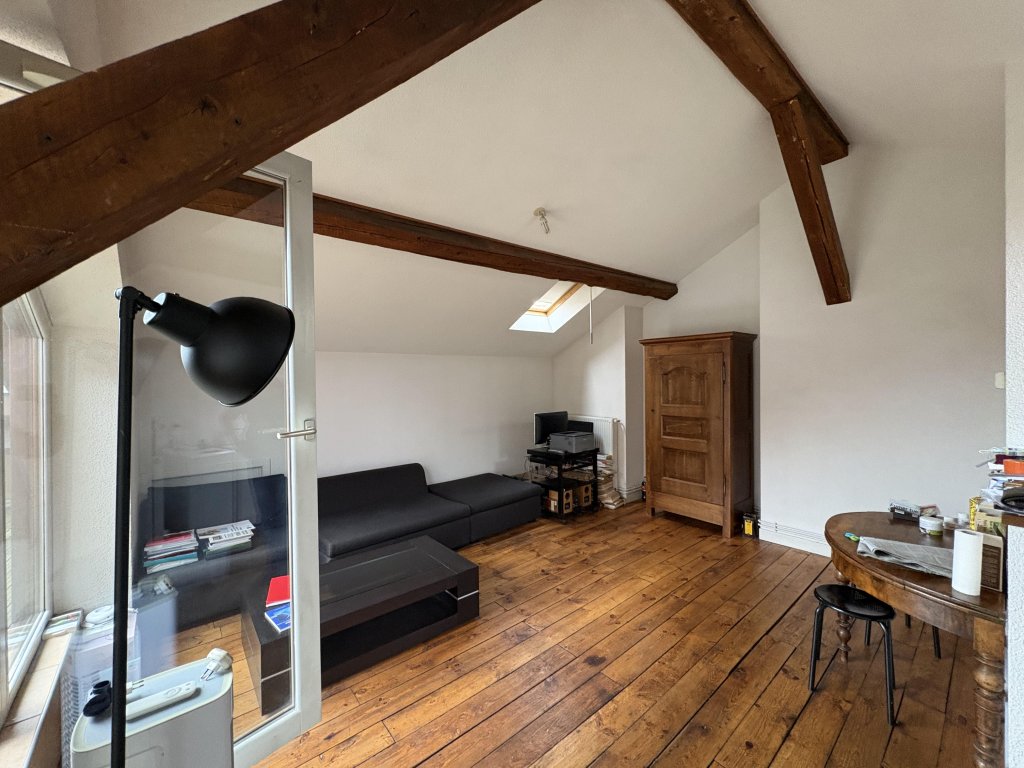 APPARTEMENT T3 A LOUER - MONTROND LES BAINS - 68.5 m2 - 680 &euro; charges comprises par mois