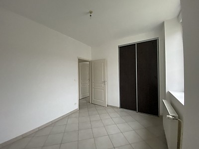 APPARTEMENT T3 A LOUER - ST ANTHEME - 59.14 m2 - 458 &euro; charges comprises par mois