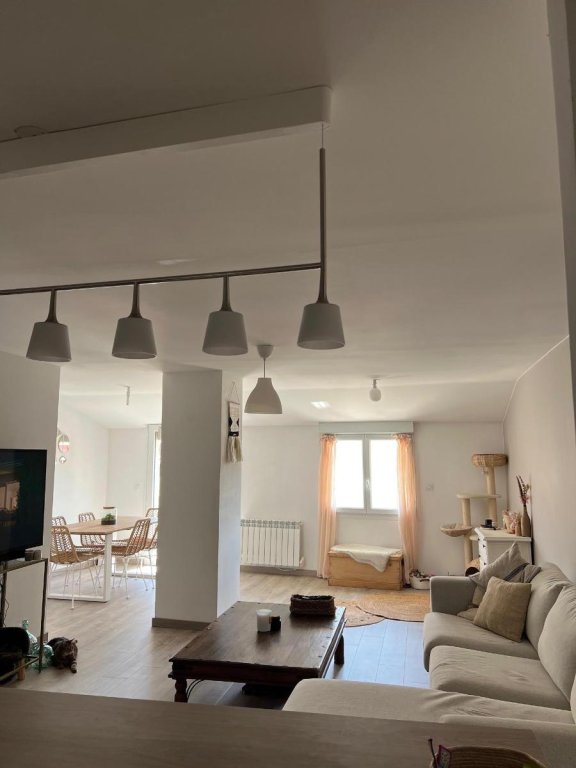 APPARTEMENT T3 A LOUER - ST JUST ST RAMBERT - 72.54 m2 - 685 &euro; charges comprises par mois