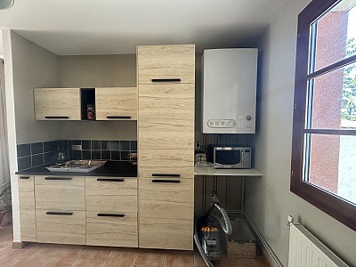 APPARTEMENT T3 A LOUER - ST ROMAIN LE PUY - 96.25 m2 - 850 € charges comprises par mois