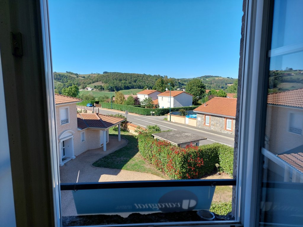 APPARTEMENT T3 A LOUER - VIRICELLES - 63.42 m2 - 565 &euro; charges comprises par mois