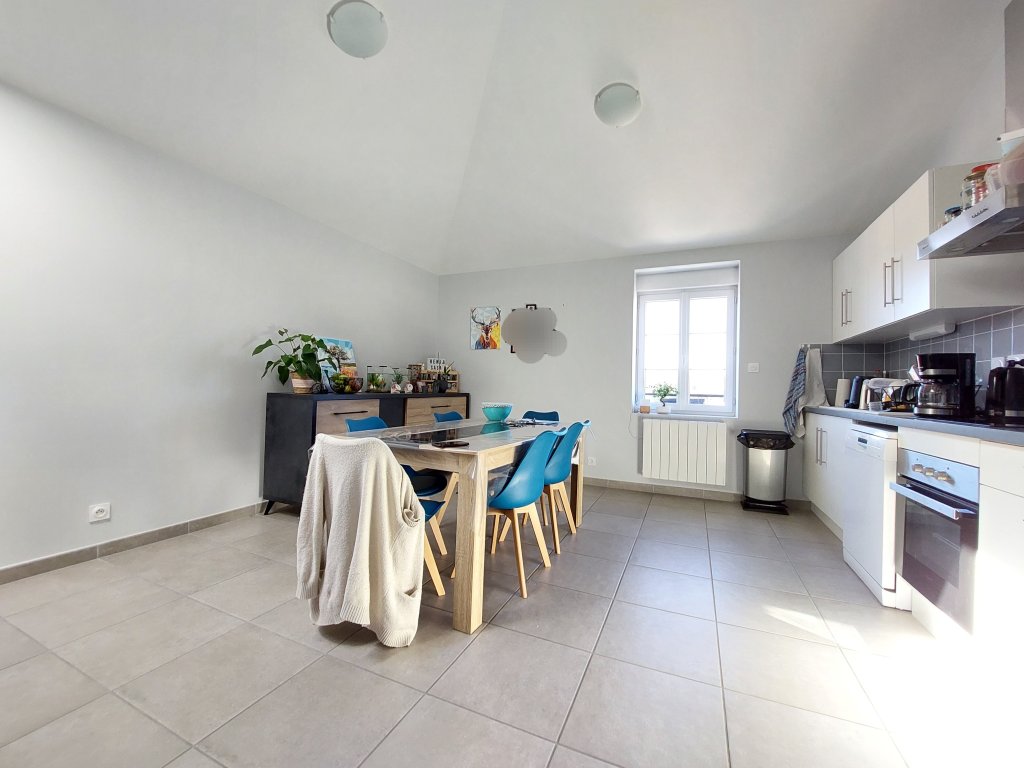 APPARTEMENT T3 A LOUER - VIRICELLES - 63.42 m2 - 565 &euro; charges comprises par mois
