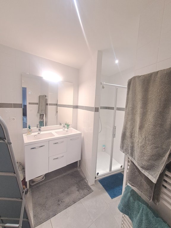 APPARTEMENT T3 A LOUER - VIRICELLES - 63.42 m2 - 565 &euro; charges comprises par mois