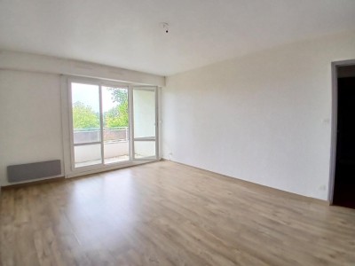 APPARTEMENT T3 A VENDRE - FEURS - 159 000 €