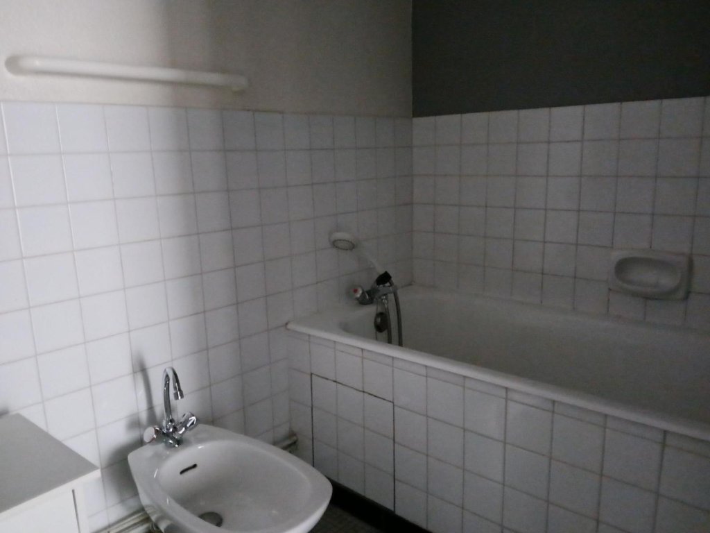 APPARTEMENT T3 A VENDRE - FEURS - 159 000 &euro;