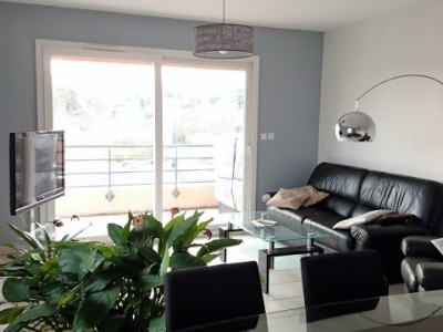 APPARTEMENT T3 A VENDRE - MONTBRISON - 82.35 m2 - 248 000 €