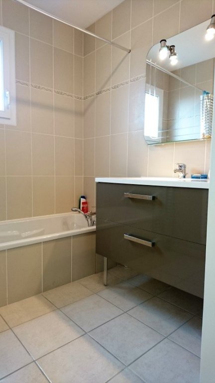 APPARTEMENT T3 A VENDRE - MONTBRISON - 82.35 m2 - 248 000 &euro;