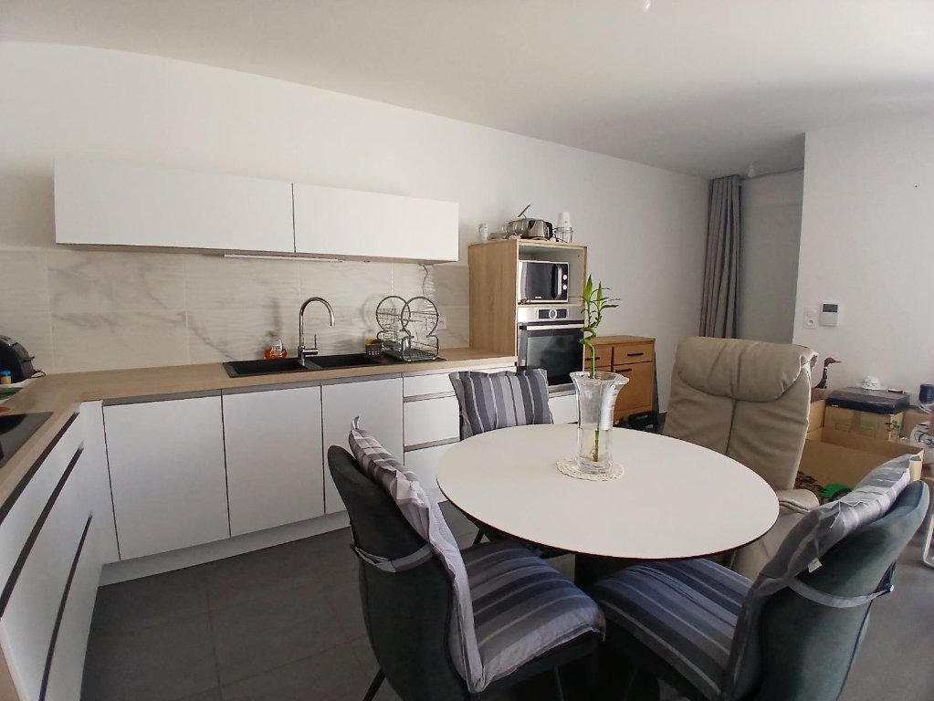 APPARTEMENT T3 A VENDRE - MONTBRISON - 64.94 m2 - 210 000 &euro;