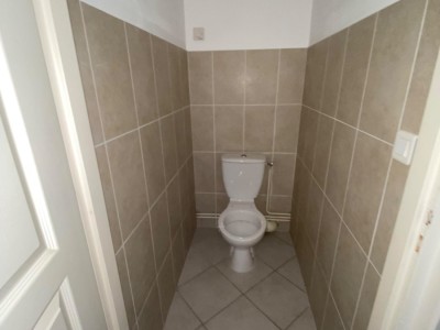 APPARTEMENT T3 A VENDRE - ST ANTHEME - 59.7 m2 - 86 500 €