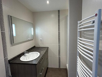 APPARTEMENT T4 A LOUER - MONTBRISON - 73.34 m2 - 680 € charges comprises par mois