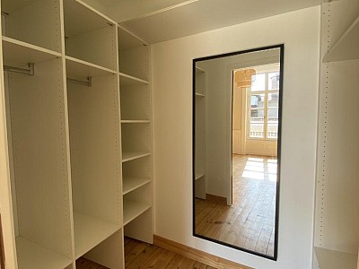 APPARTEMENT T4 A LOUER - MONTBRISON - 118.5 m2 - 980 € charges comprises par mois