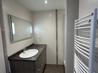 APPARTEMENT T4 A LOUER - MONTBRISON - 73.34 m2 - 680 € charges comprises par mois