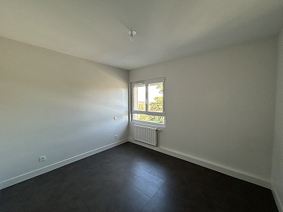 APPARTEMENT T4 A LOUER - MONTBRISON - 73.34 m2 - 680 € charges comprises par mois
