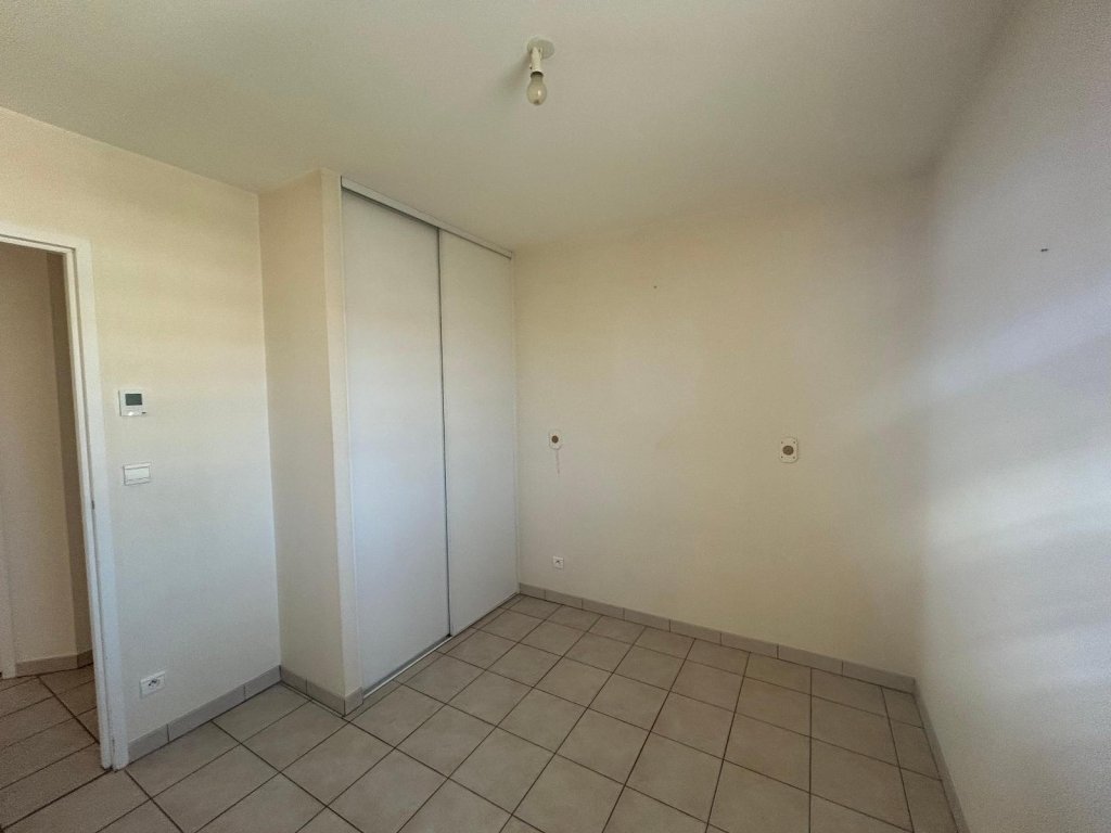 APPARTEMENT T4 A LOUER - MONTBRISON - 98.82 m2 - 795 &euro; charges comprises par mois