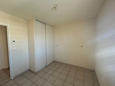 APPARTEMENT T4 A LOUER - MONTBRISON - 98.82 m2 - 795 € charges comprises par mois