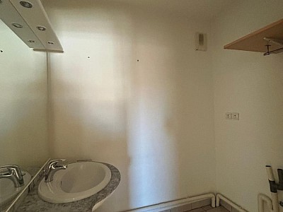 APPARTEMENT T4 A LOUER - MONTBRISON - 98.82 m2 - 795 € charges comprises par mois
