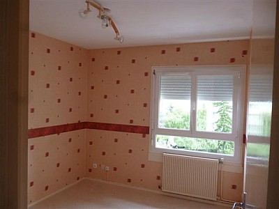 APPARTEMENT T4 A LOUER - MONTBRISON - 71 m2 - 545 € charges comprises par mois