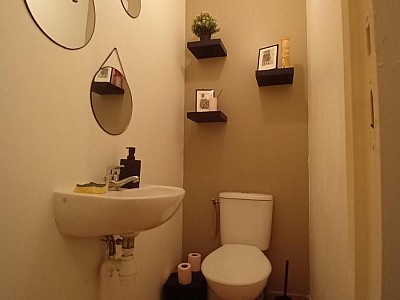 APPARTEMENT T4 A LOUER - ST ROMAIN LE PUY - 94.6 m2 - 850 € charges comprises par mois