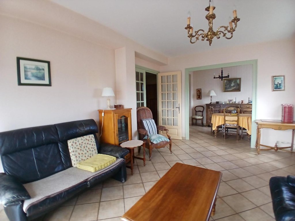 APPARTEMENT T4 A VENDRE - MONTBRISON - 81.07 m2 - 139 000 &euro;