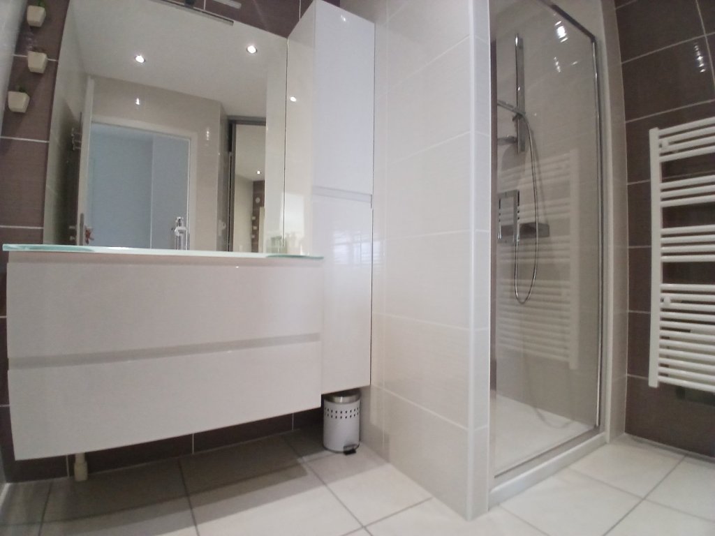 APPARTEMENT T4 A VENDRE - MONTBRISON - 99.34 m2 - 378 000 &euro;