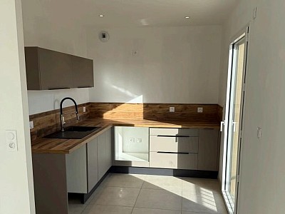 APPARTEMENT T4 NEUF A VENDRE - MONTBRISON - 126 m2 - 418 000 €