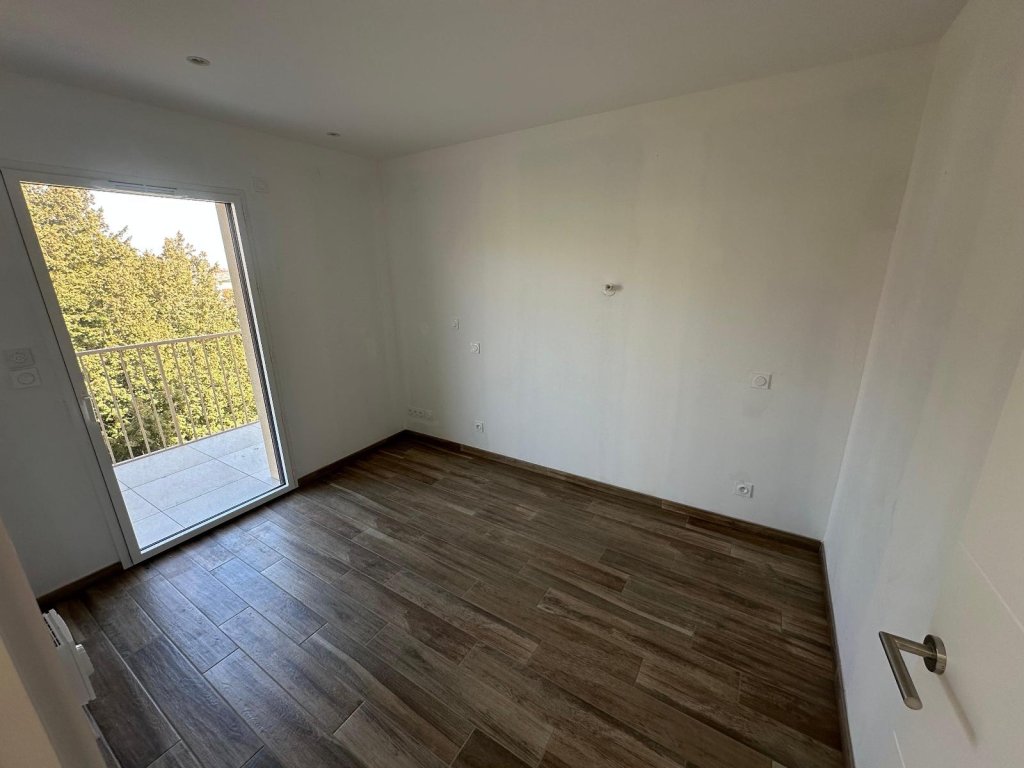 APPARTEMENT T4 NEUF A VENDRE - MONTBRISON - 126 m2 - 418 000 &euro;
