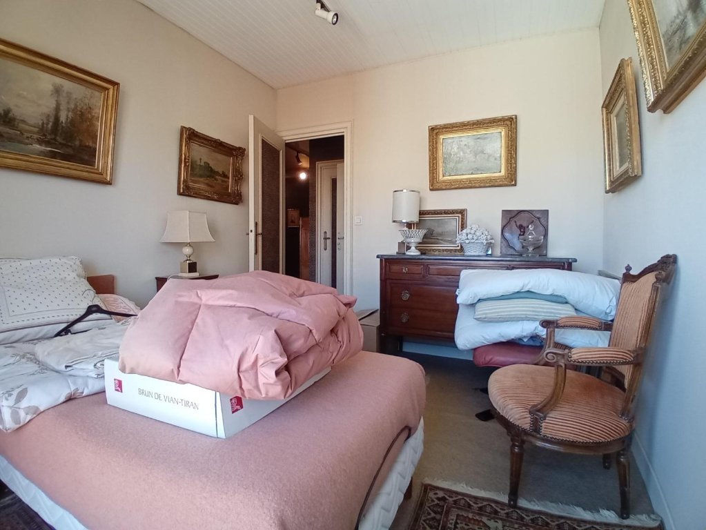 APPARTEMENT T4 A VENDRE - MONTBRISON - 141.37 m2 - 374 000 &euro;