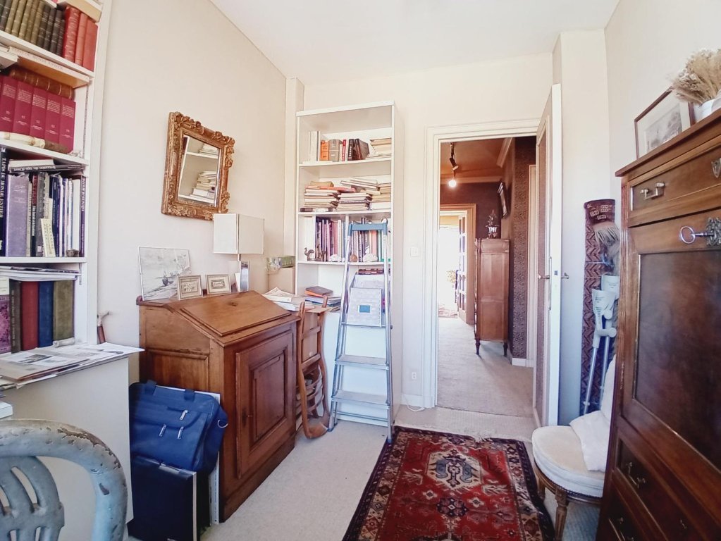 APPARTEMENT T4 A VENDRE - MONTBRISON - 141.37 m2 - 374 000 &euro;