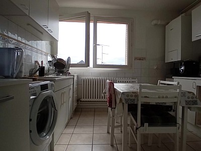APPARTEMENT T5 A LOUER - MONTBRISON - 675 € charges comprises par mois