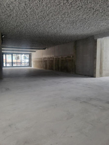 Boutique en Location à Feurs / 1 pièce